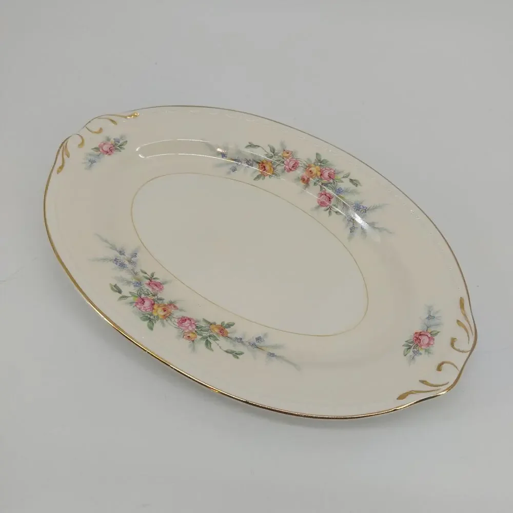 Eggshell Georgian Homer Laughlin Made in USA E41 N 5 Serving Dish